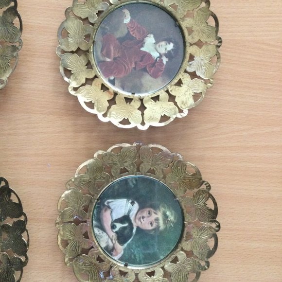 4 Vintage brass butterfly frames & vtg prints blue boy red boy pinky, girl w dog - Picture 7 of 9